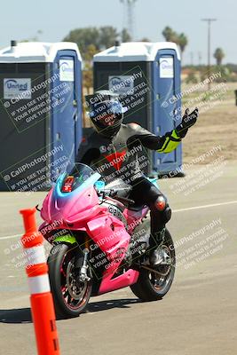 media/Sep-20-2025-TrackDaz (Sat) [[27f0cde673]]/Around the Pits/